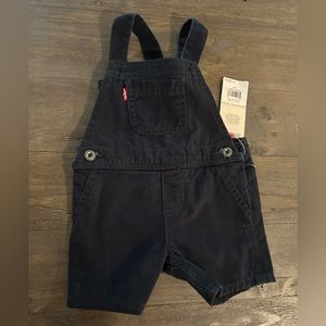 New with tags Levi’s overalls 12 m
